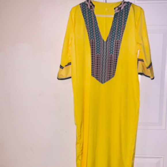 Bright yellow coverup/sarong! NWOT - Picture 2 of 7